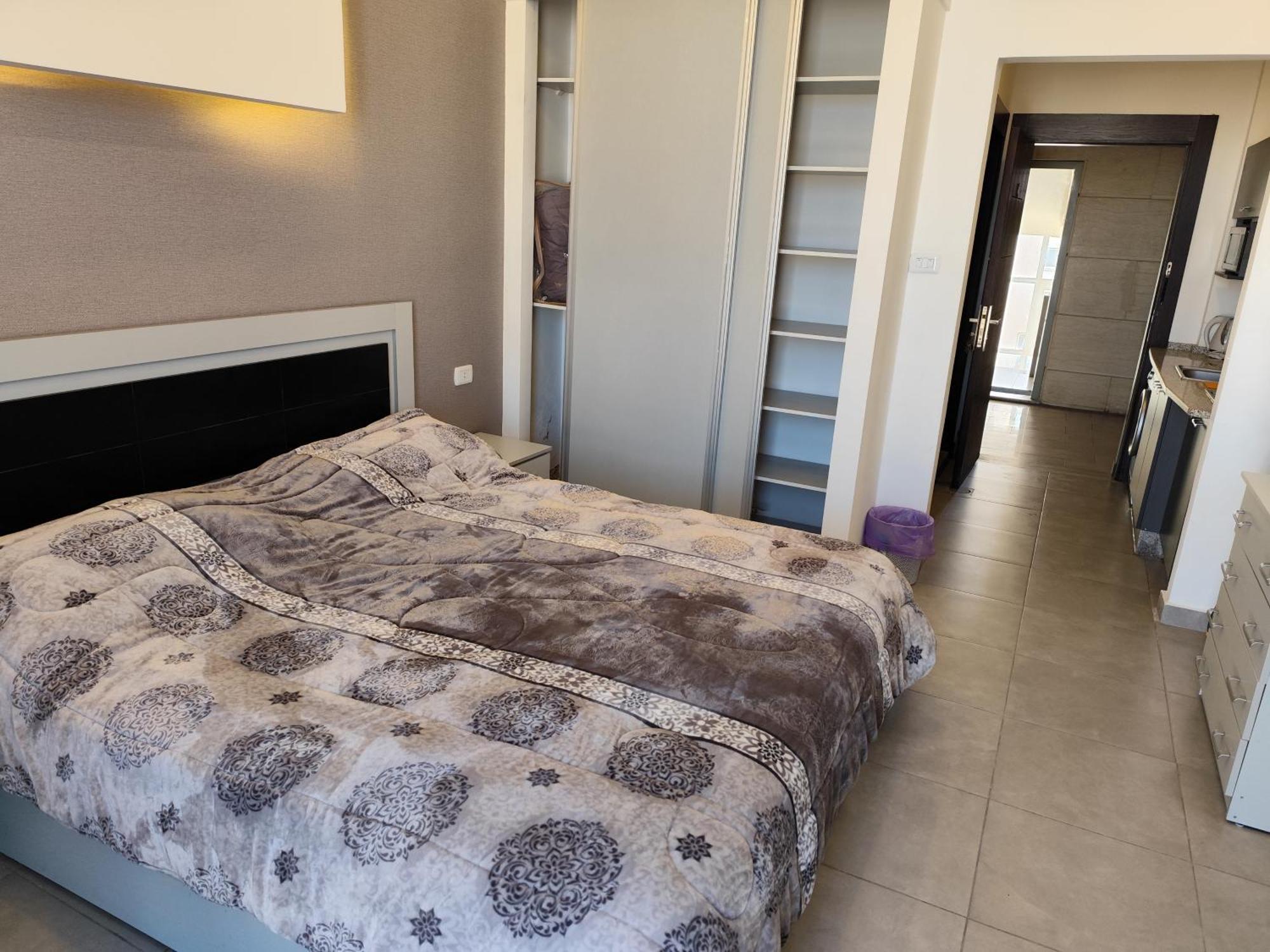 Gentle Breeze Studio1 Amman Luaran gambar