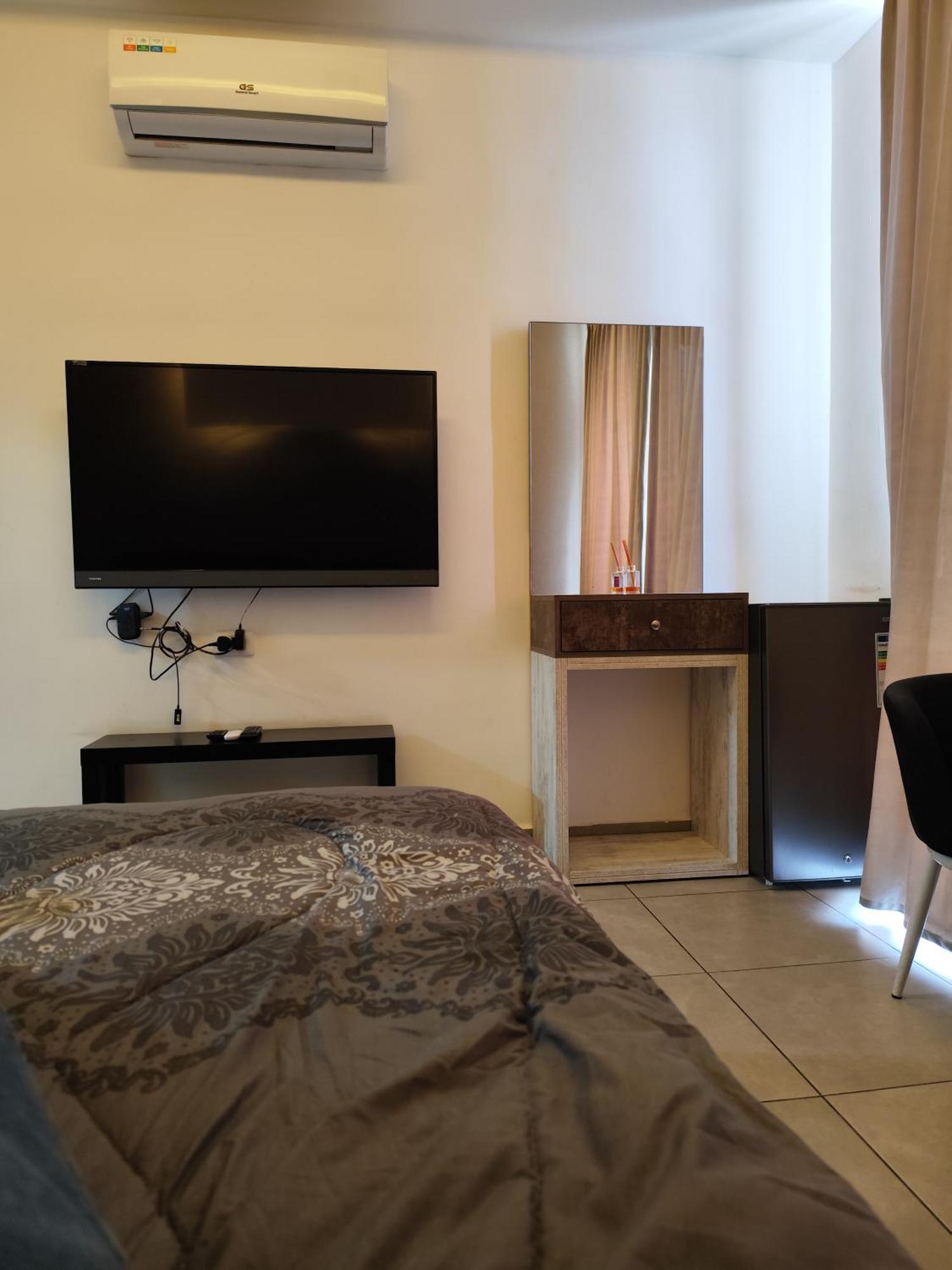 Gentle Breeze Studio1 Amman Luaran gambar